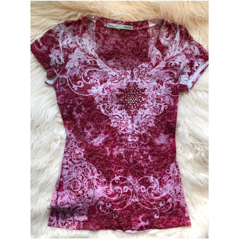 Maurice’s Red and White T-Shirt